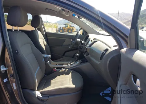 2012 Kia Sportage Lx z USA, uszkodzony, nr VIN KNDPB3A25C7328214